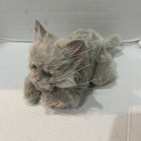FurReal Friends Grey Kitten interactive plush toy by Hasbro Tiger Electronics 02 - Picture 1 of 6